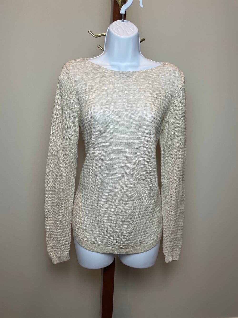 Tahari Linen Knit Sweater Size M Tan Lightweight Long Sleeve Crewneck